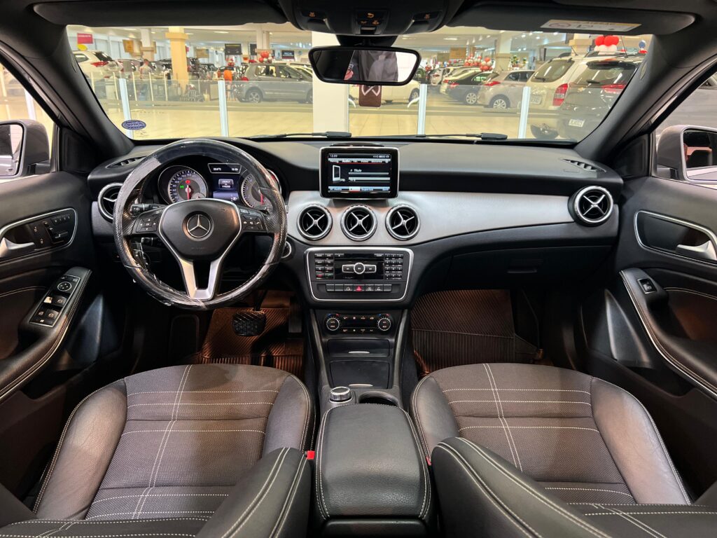 Mercedes GLA 200