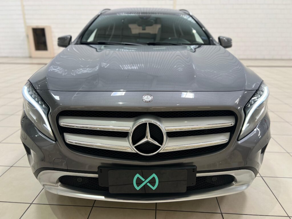 Mercedes GLA 200