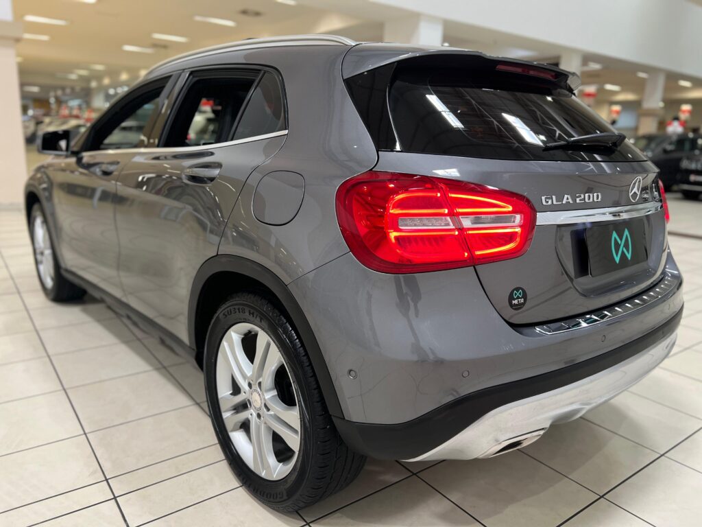 Mercedes GLA 200