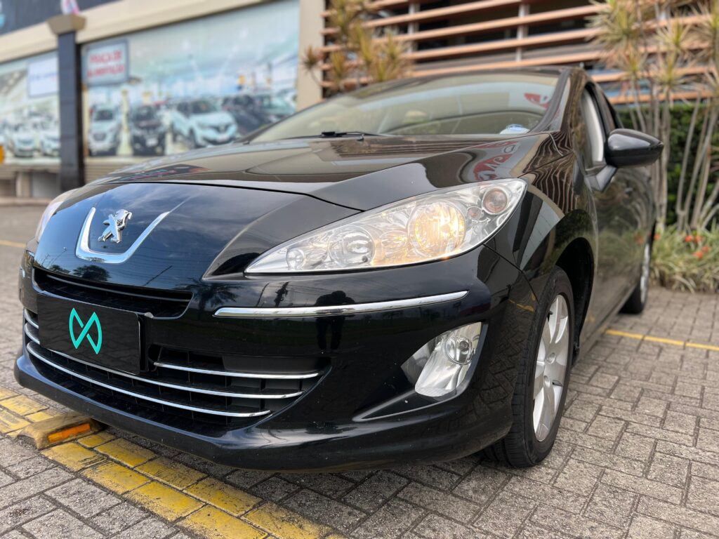 Peugeot 408